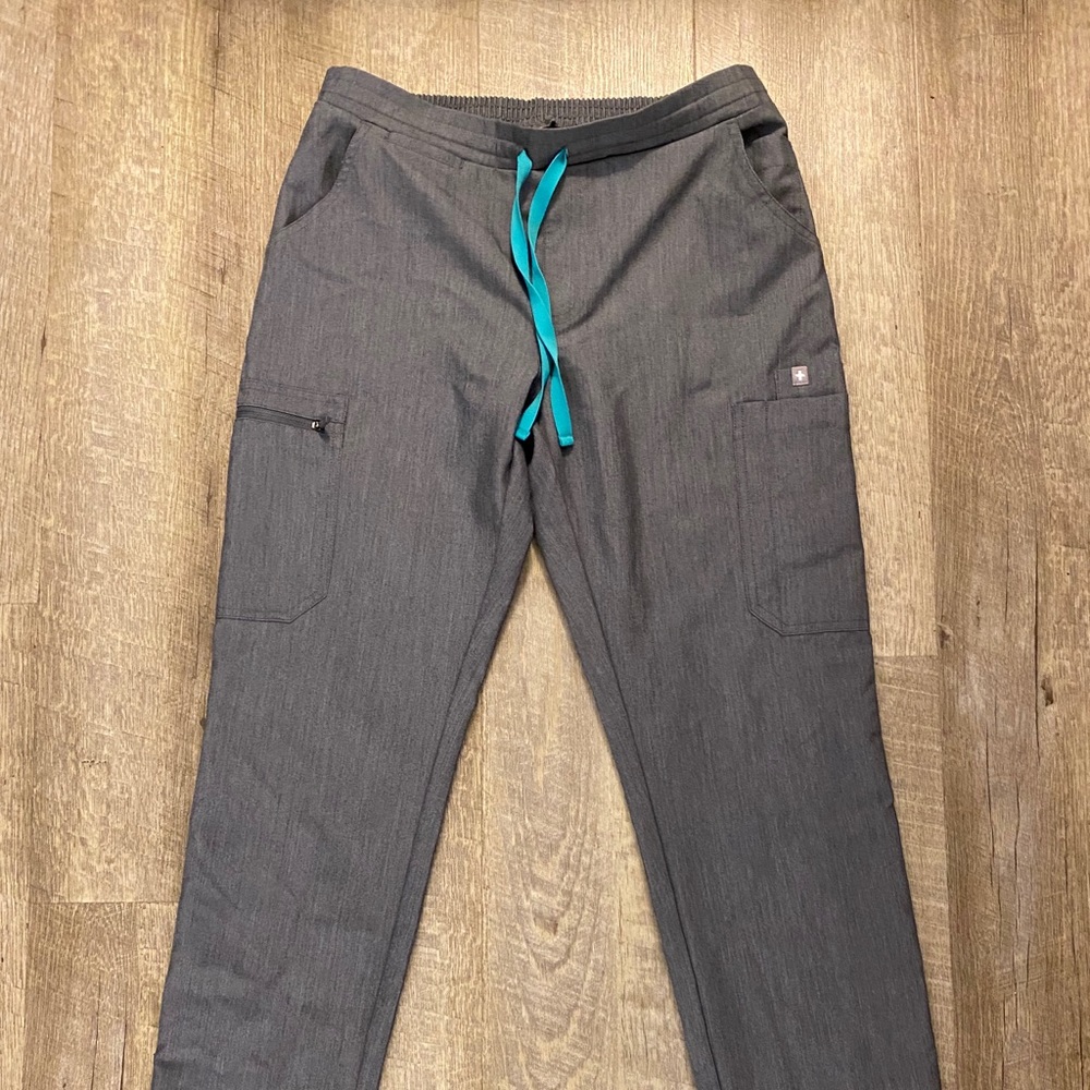 Scrub pants